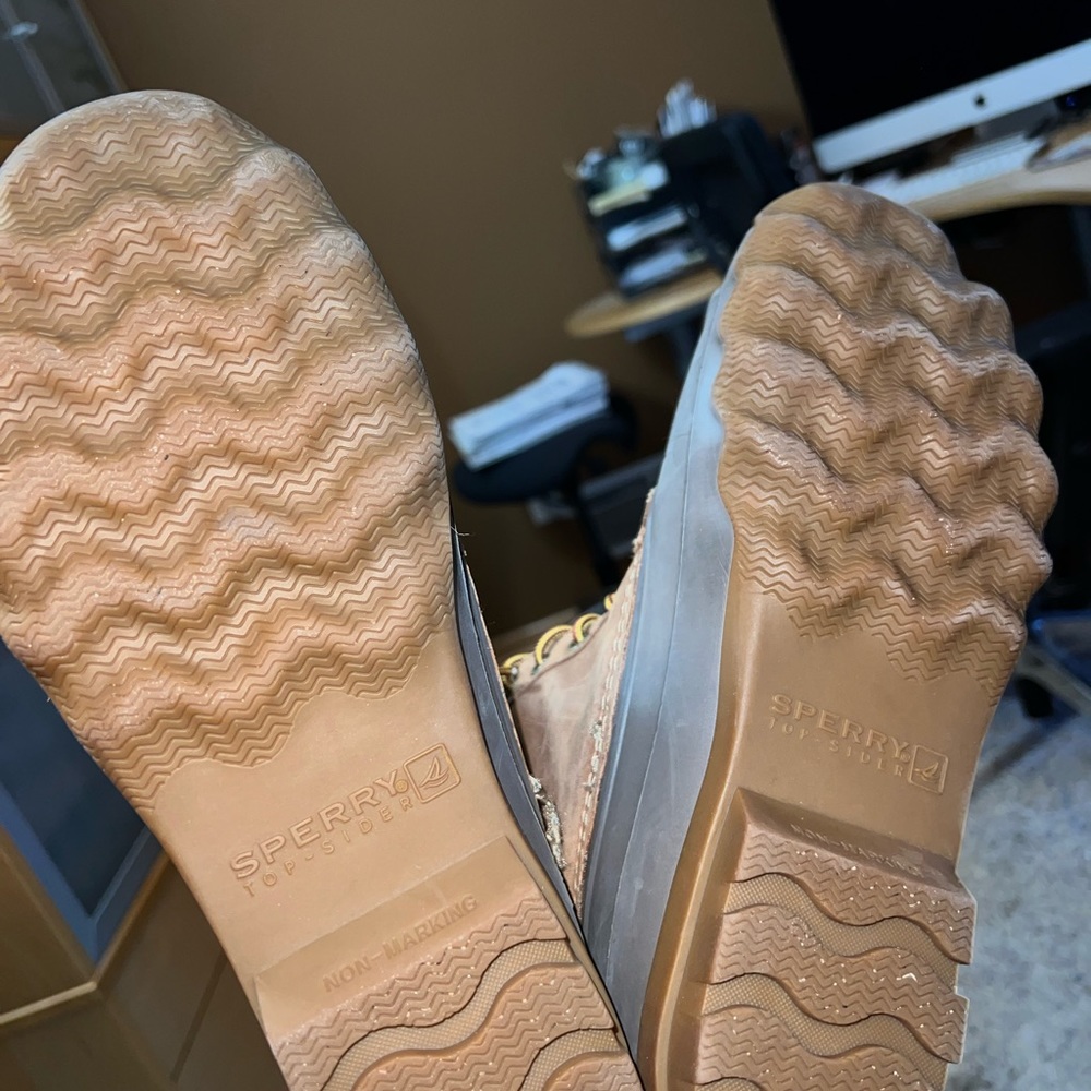 Sperry Duck Boot- Size 9 - image 3
